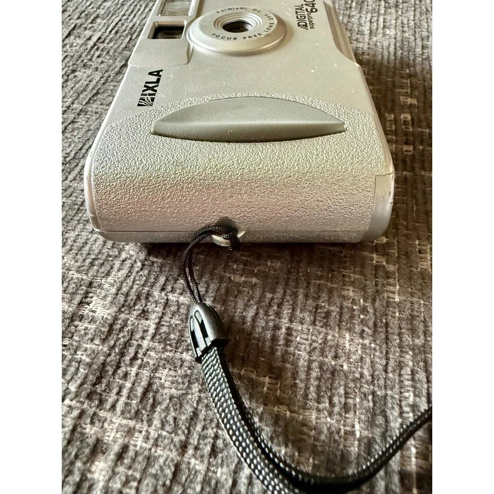 IXLA Digital Superpro 640 Camera Silver Excellent Vintage Y2K DSP640